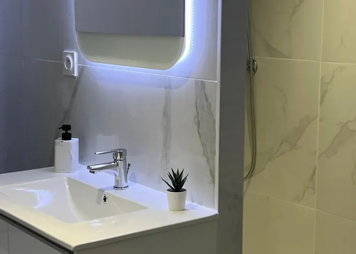 Ambiance Cocooning Pour Visiter La Normandie * Giberville